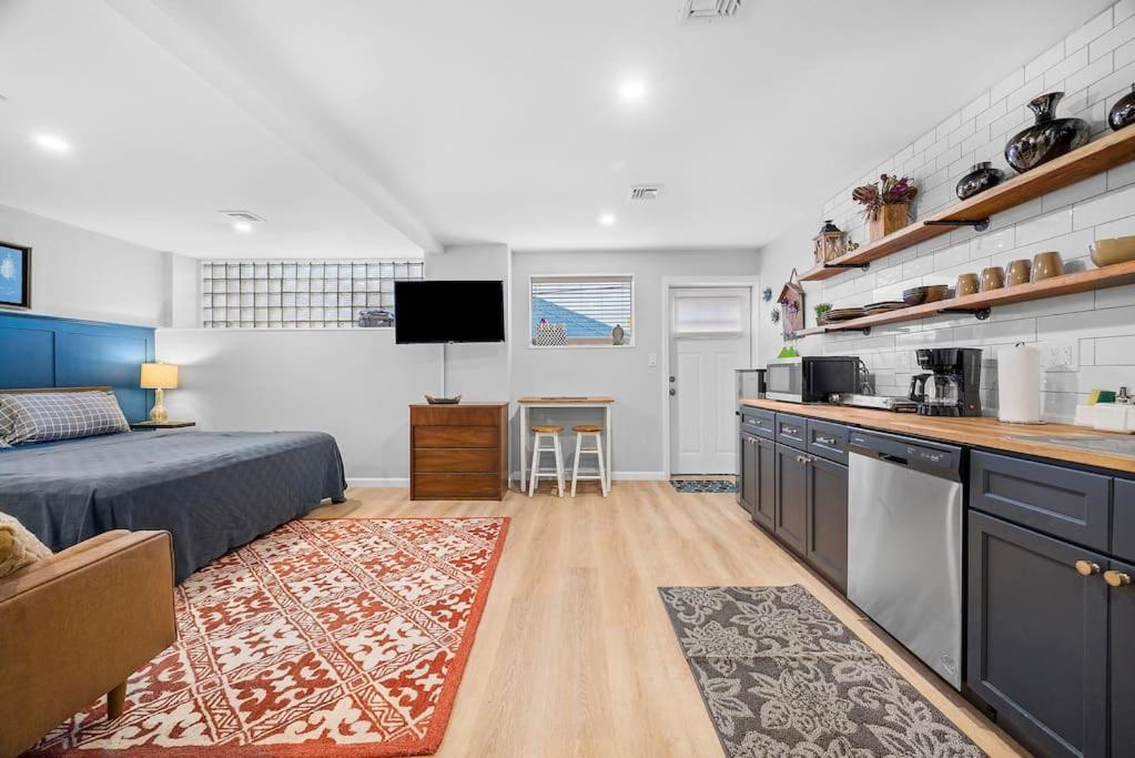 Trendy & Hip South Side Studio Walk To Downtown Pittsburgh Bagian luar foto